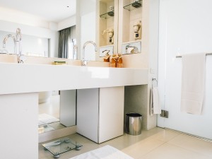 Toalete curate și igienice – primul pas pentru sănătate și siguranță